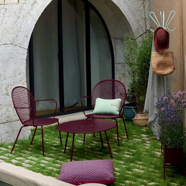Fermob low table deals